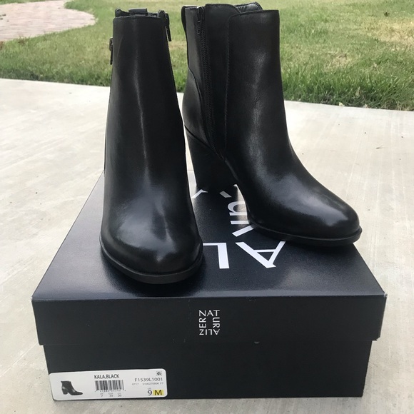 Naturalizer Women’s Kala Black Booties - Picture 4 of 8